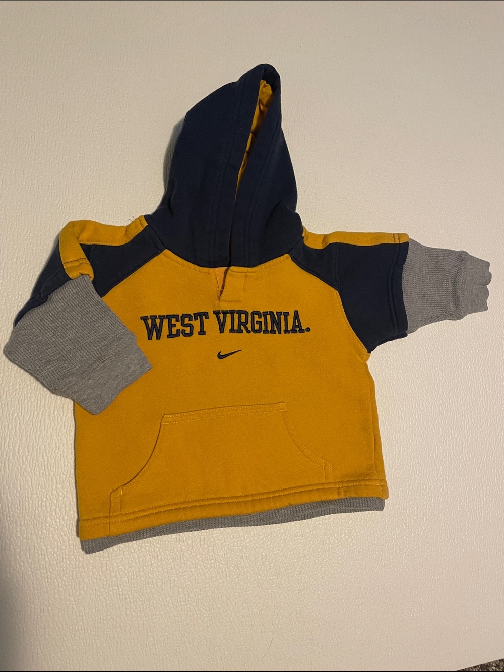 Nike West Virginia University Hoodie Size 12MOS